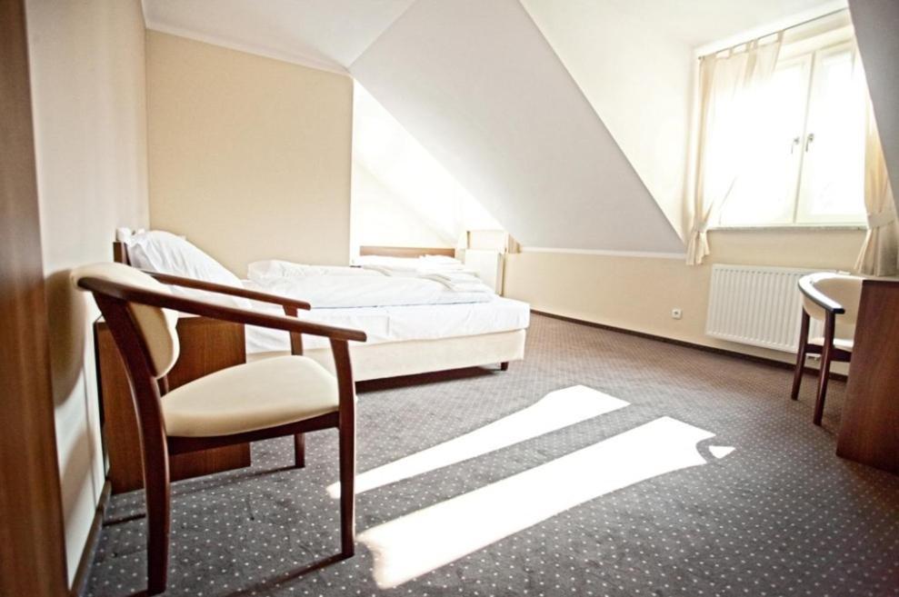 Pensjonat Bartosz Żagań Habitación foto